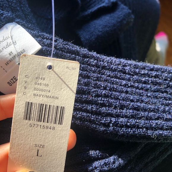 ANTHROPOLOGIE NWT NAVY CABLE KNIT MAXI DRESS - Picture 2 of 7